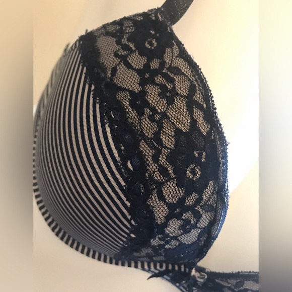 Body Embrace Navy Blue and White Striped Push Up Adjustable Straps Bra - Picture 7 of 9